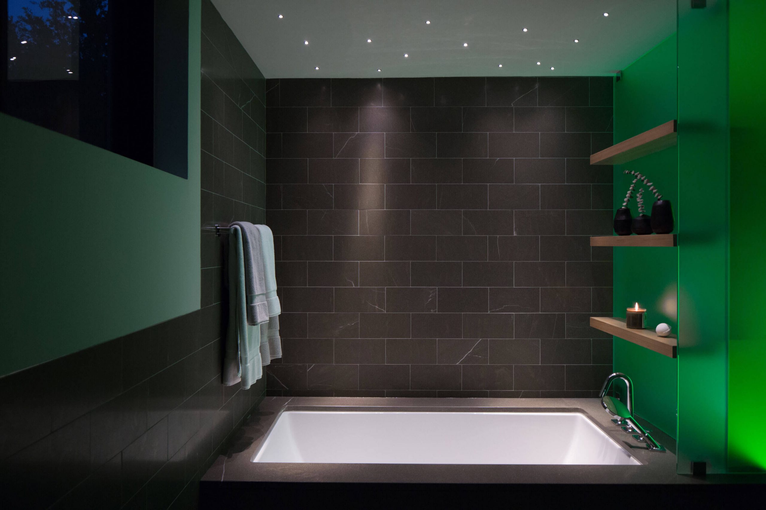 expectmorefromlighting Lights Fantastic Pro